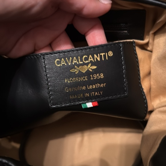 Handbag - Picture 8 of 8